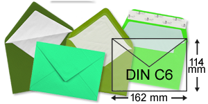 grüne Briefumschläge im Format DIN C6
